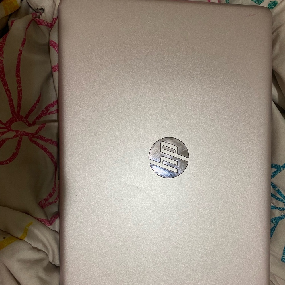 HP Pink Laptop (64GB)